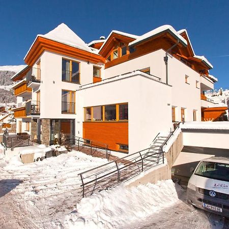 Hotel Lukas フィス エクステリア 写真