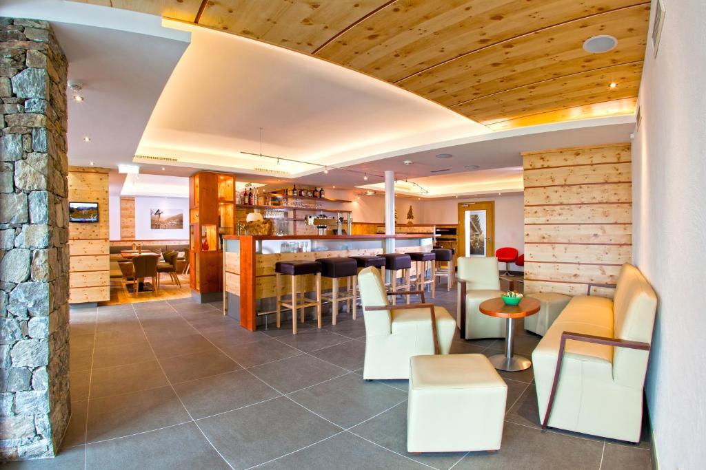 Hotel Lukas フィス エクステリア 写真